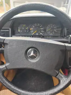 Mercedes 190   2,5D Bild 3