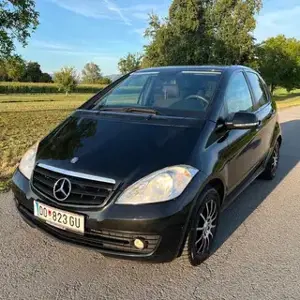 Mercedes-Benz A-160 Benziner Tüv Pickerl 11.26+4M gepflegt  Bild 4