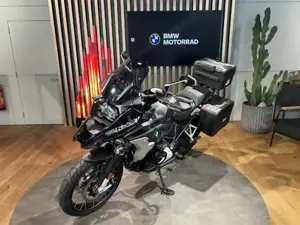 BMW R 1250 GS 100 Jahre Ultimate Modell Bild 4
