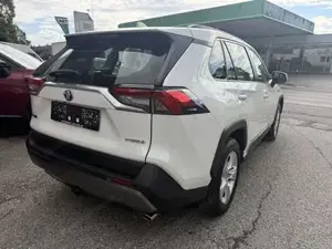 Toyota RAV4 Bild 10