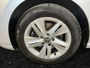 Volkswagen Golf Bild 13