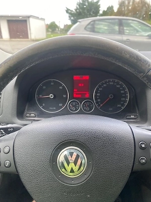 VW Golf Variant TDI 2.0 Bild 3