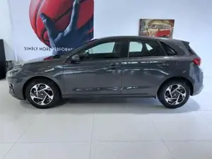 Hyundai i30 GO 1.0 T-GDI 73kW (100PS) Toter-Winkel-Assist... Bild 3
