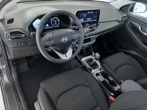 Hyundai i30 GO 1.0 T-GDI 73kW (100PS) Toter-Winkel-Assist... Bild 8