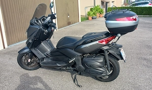 Motorroller Yamaha YP 400 Max Bild 2