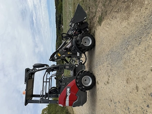Radlader FARMER 906 Bild 9