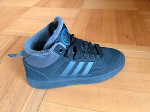 Winterschuhe Adidas Gr. 38,5 Bild 3