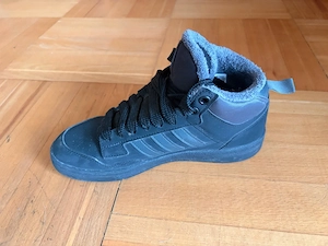 Winterschuhe Adidas Gr. 38,5 Bild 2