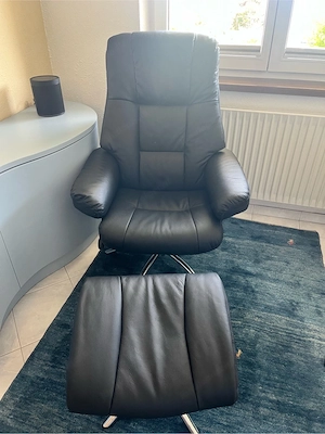 2 Relaxsessel mit Hocker   wie neu   je 100     auch einzeln Bild 3