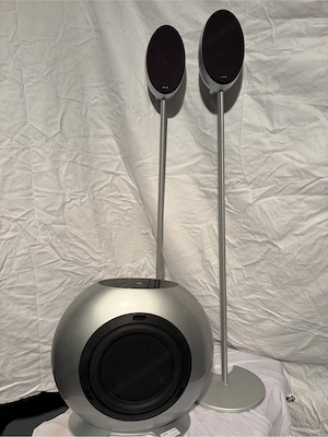 KEF HTB2   2.1 Lautsprechersystem (Subwoofer + 2 Satelliten auf Standfüßen) Bild 9