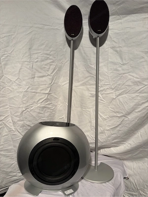 KEF HTB2   2.1 Lautsprechersystem (Subwoofer + 2 Satelliten auf Standfüßen) Bild 5