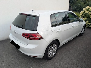 VW Golf 1,6 TDI Garagengepflegt Bild 5