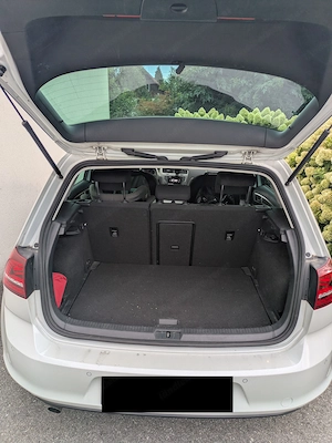 VW Golf 1,6 TDI Garagengepflegt Bild 6