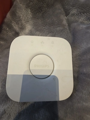 Philips Hue Bridge v2.1 Smart Home Steuerzentrale (3241312018A)
