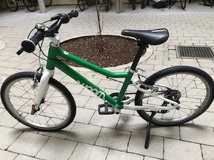 Woom 4 um 200 Euro günstig abzugeben