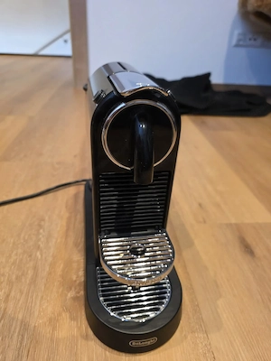 Nespresso Citiz Kaffeekapselmaschine Schwarz (Voll Funktionsfähig) Bild 3
