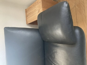 Schwarze Ledercouch - gepflegter Zustand Bild 3