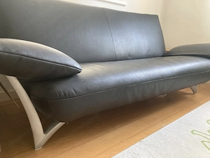 Schwarze Ledercouch - gepflegter Zustand Bild 2