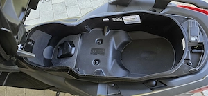 Yamaha XMAX 300   Sonic Grey   Erstbesitz   nur 7.924 km   Griffheizung Bild 6