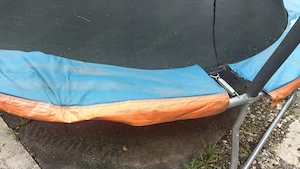 Trampolin 3,4 m zu verschenken  Bild 3