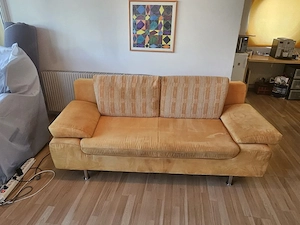 Couch, Gartentisch
