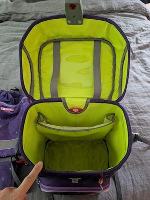 Step by Step Schultasche  Bild 2