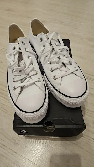 Converse Schuhe Damen, Grösse 42, weiss Bild 2