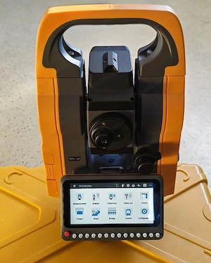 Hi-Target HTS-720 Totalstation Bild 4