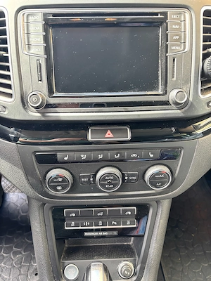 Seat Alhambra 2.0tdi FR line 4Drive 184PS gletscherweiss, 7-Sitzer, Allrad, Standheizung, Anhänge Bild 8