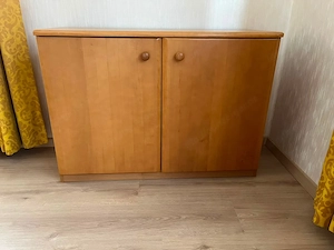 Schlafzimmermöbel Bild 5
