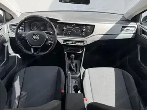 VW Polo 1.0 | Climatronic | AppleCarPlay | Sitzheizung | Service NEU Bild 3