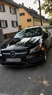 Mercedes Benz CLA 180d AMG Line Bild 4