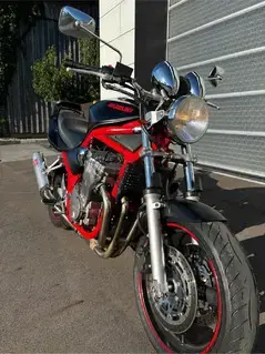 Suzuki Bandit 600 Bild 6