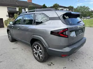 Dacia  Bild 3
