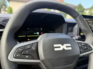 Dacia  Bild 13