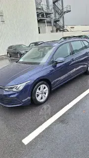 VW Golf 8 2.0 TDI 116PS - 21.12 2 km - Unfallfrei - 8x Alu + Service Neu Bild 2