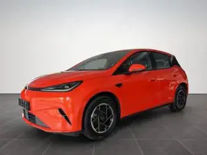 BYD Dolphin G DM-i Active /LED/ACC/RFK/SOFORT 129 kW (175 PS)...