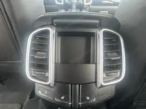 Porsche Cayenne Platinum Bild 7