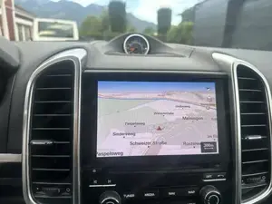 Porsche Cayenne Platinum Bild 5