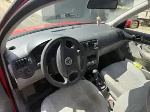 VW Golf Bild 4