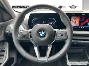 BMW 118d 5-Türer // Komfortzugang // Sitzheizung Bild 6