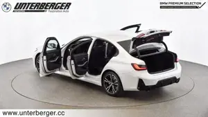 BMW 320d xDrive M Sportpaket // Carbon Interieur // Anhängerkupplung elektrisch Bild 8
