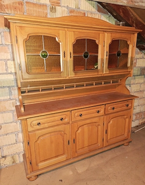 Eichenschrank Vollholz Bild 3