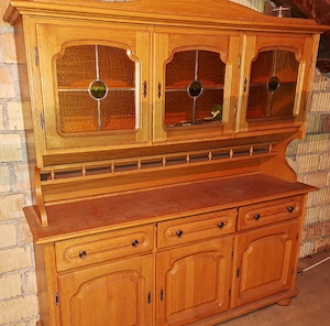 Eichenschrank Vollholz Bild 2