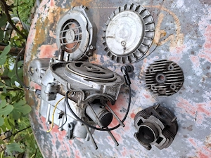 Moped Motorteile Puch MV 50  Bild 2