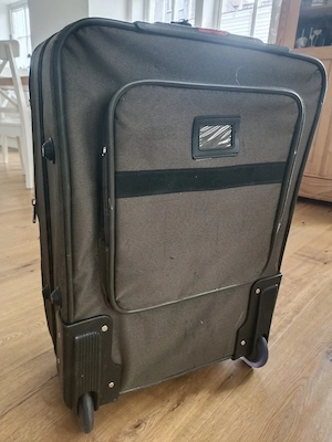 Koffer zu verschenken  Bild 2