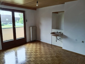 renovierte 4-Zimmer-Wohnung in Dornbirn Markt zu vermieten Bild 3