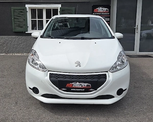 Peugeot 208 Like Frisch Vorgeführt 09 2027 Bild 3