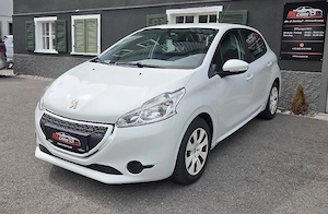 Peugeot 208 Like Frisch Vorgeführt 09 2027 Bild 2