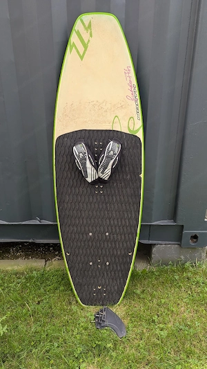 Kiteboard Surfboard Foilboard Wakesurf  Bild 5